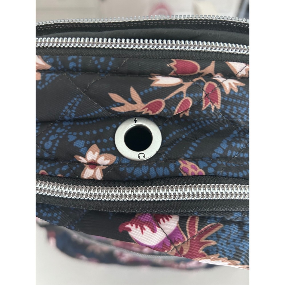 Vera Bradley XL Campus Backpack Women Black Felicity Floral Excellent Quilted - Picture 8 of 16